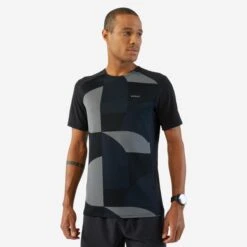 Men's Breathable Running T-Shirt KIPRUN LIGHT