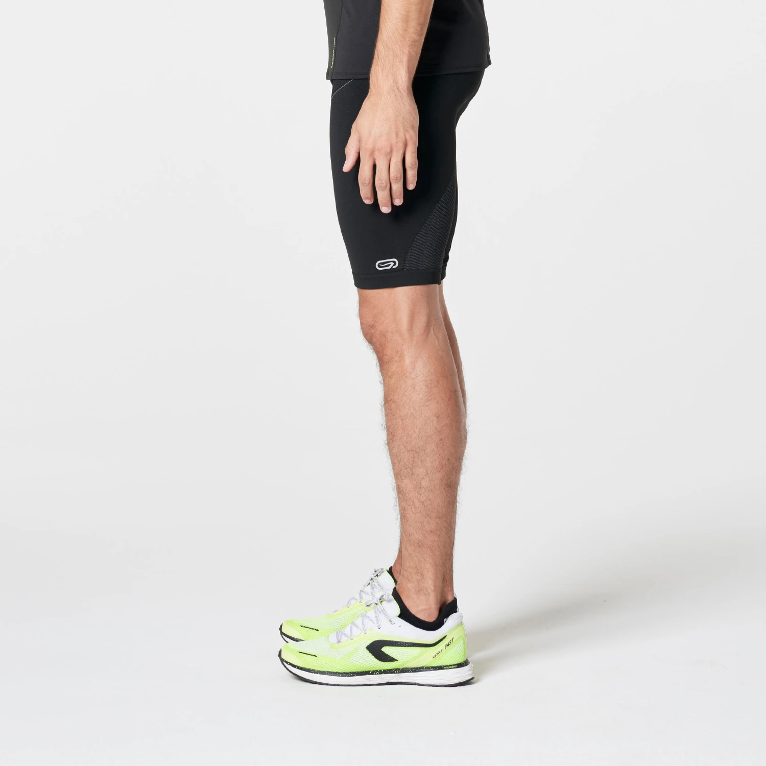 KIPRUN MEN'S SEAMLESS RUNNING/TRAIL TIGHT SHORTS - Image 4