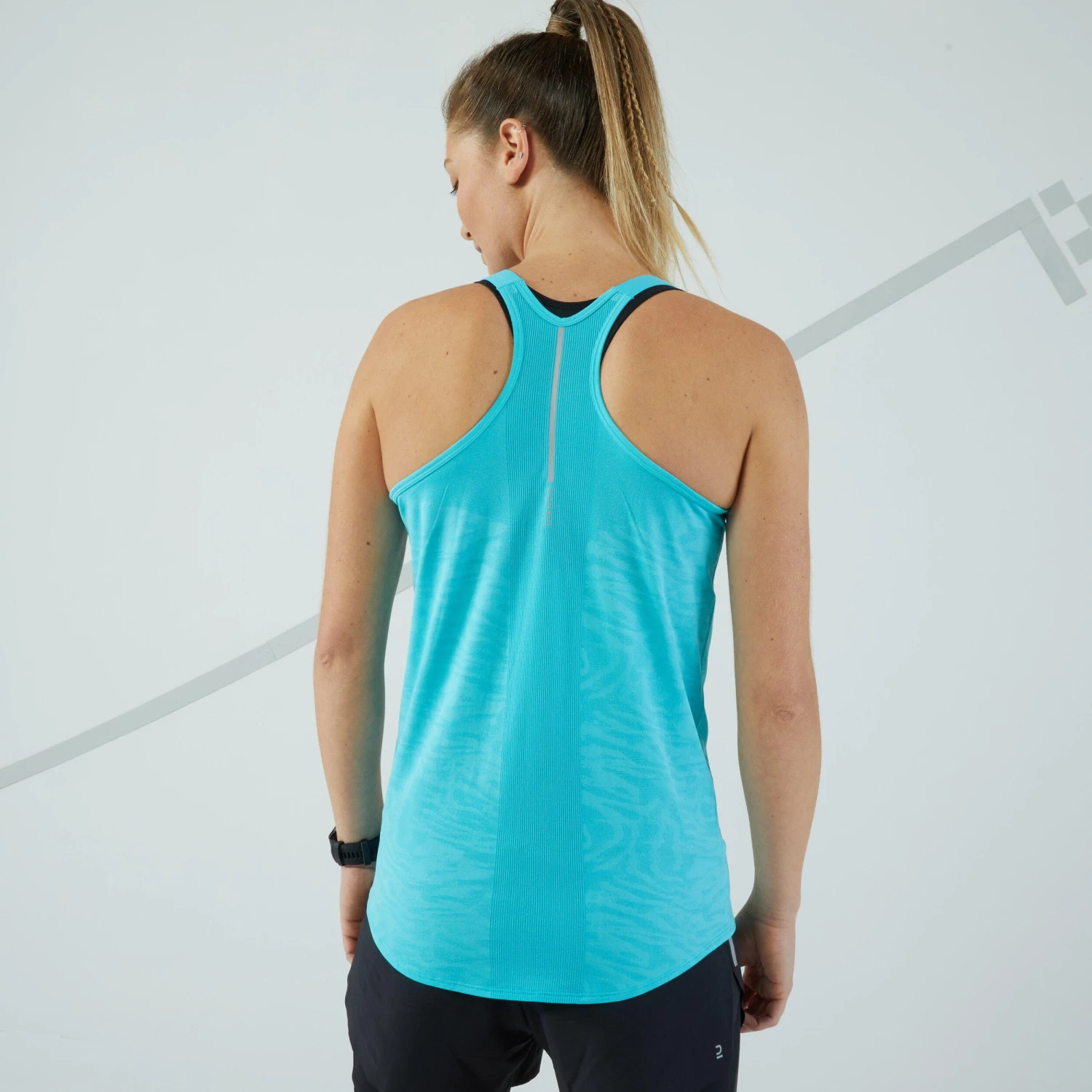 KIPRUN CARE Women's Running Tank Top - Image 3