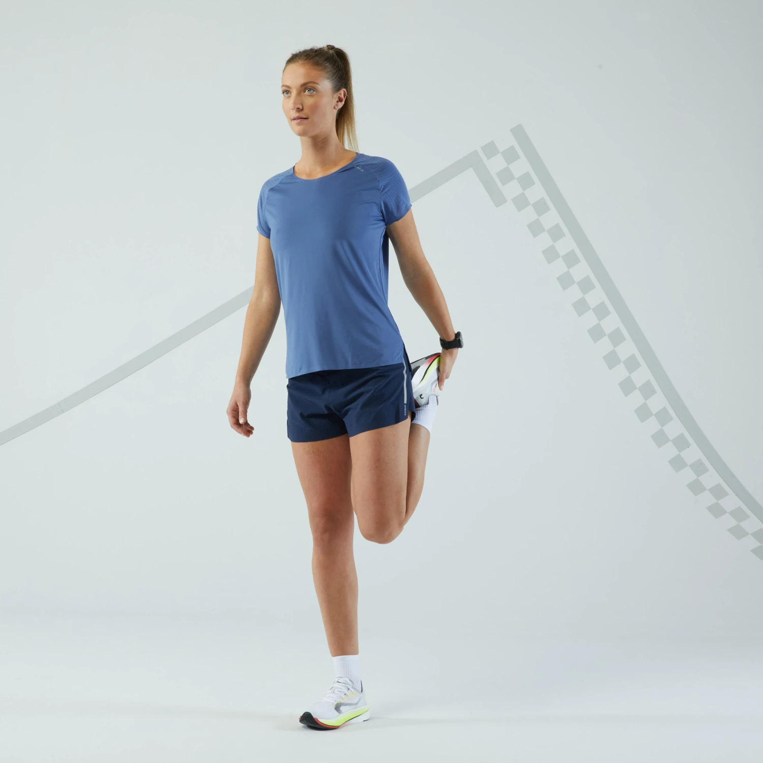 Women's Running T-Shirt - KIPRUN LIGHT - Image 8