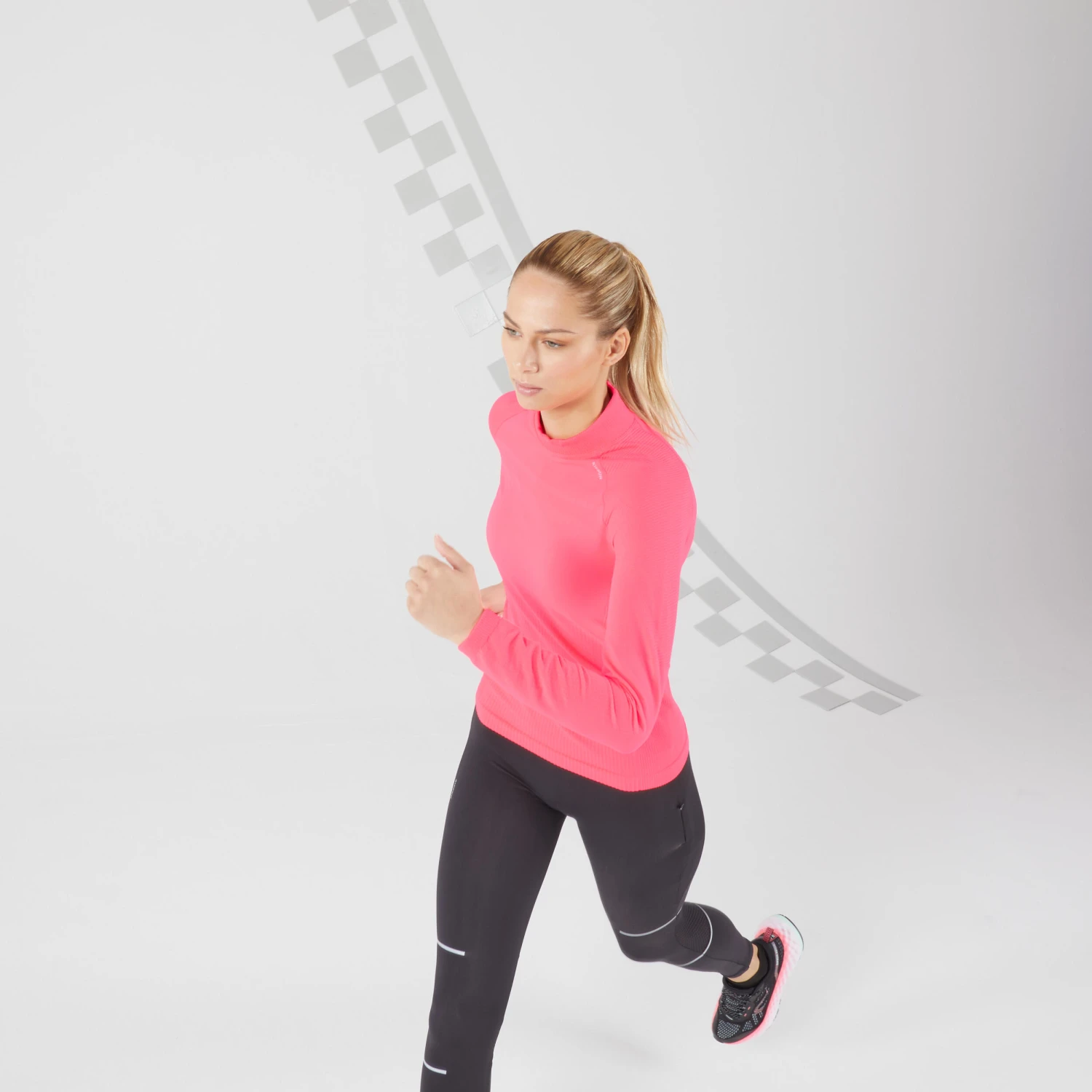 KIPRUN SKINCARE WOMEN'S SEAMLESS LONG-SLEEVED RUNNING T-SHIRT - Image 2